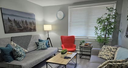 Cozy & Comfy 1 Bedroom Apartment Downtown Sault, ON