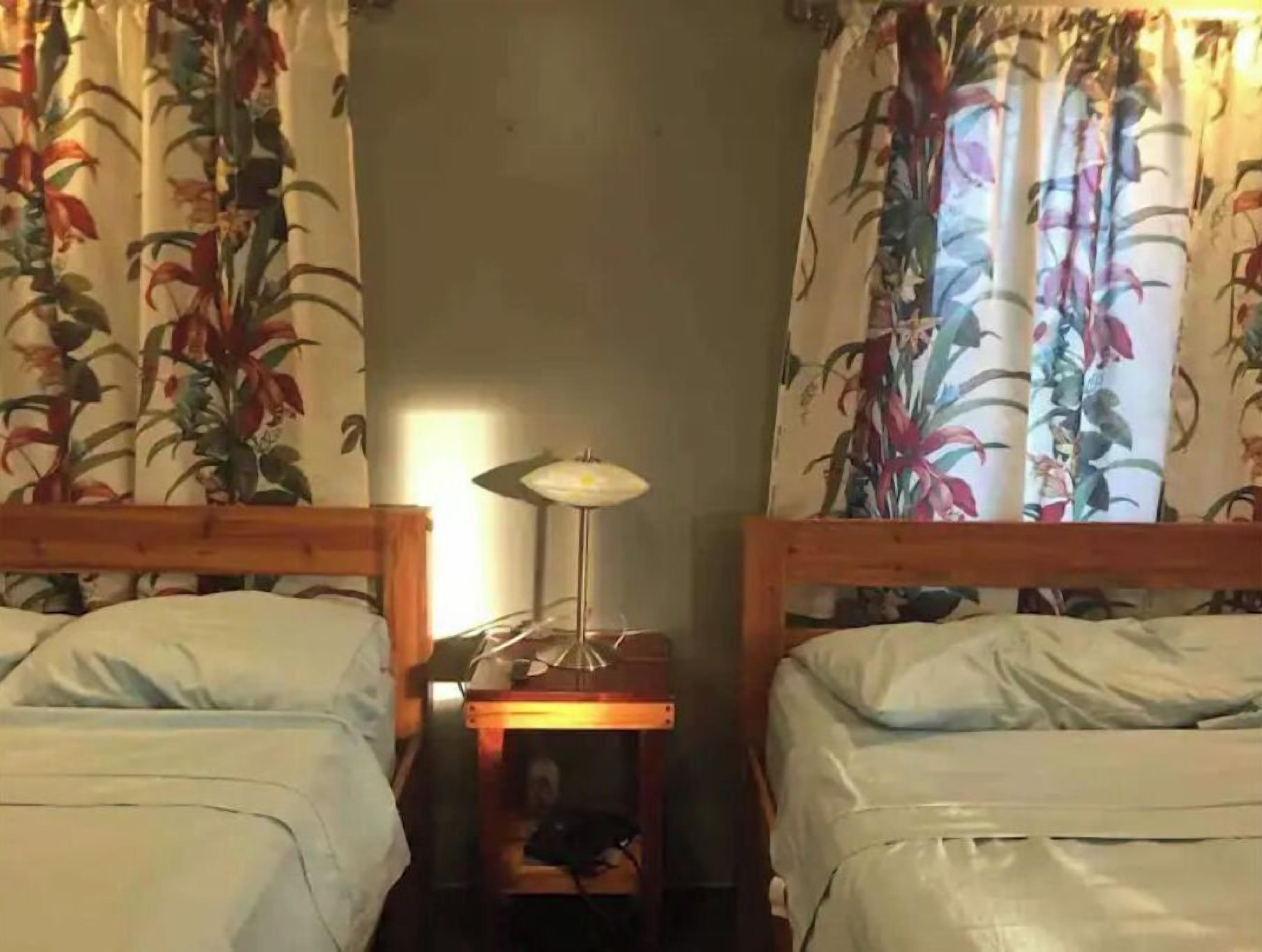 2 chambres, accès au Wi-Fi (inclus), literie fournie