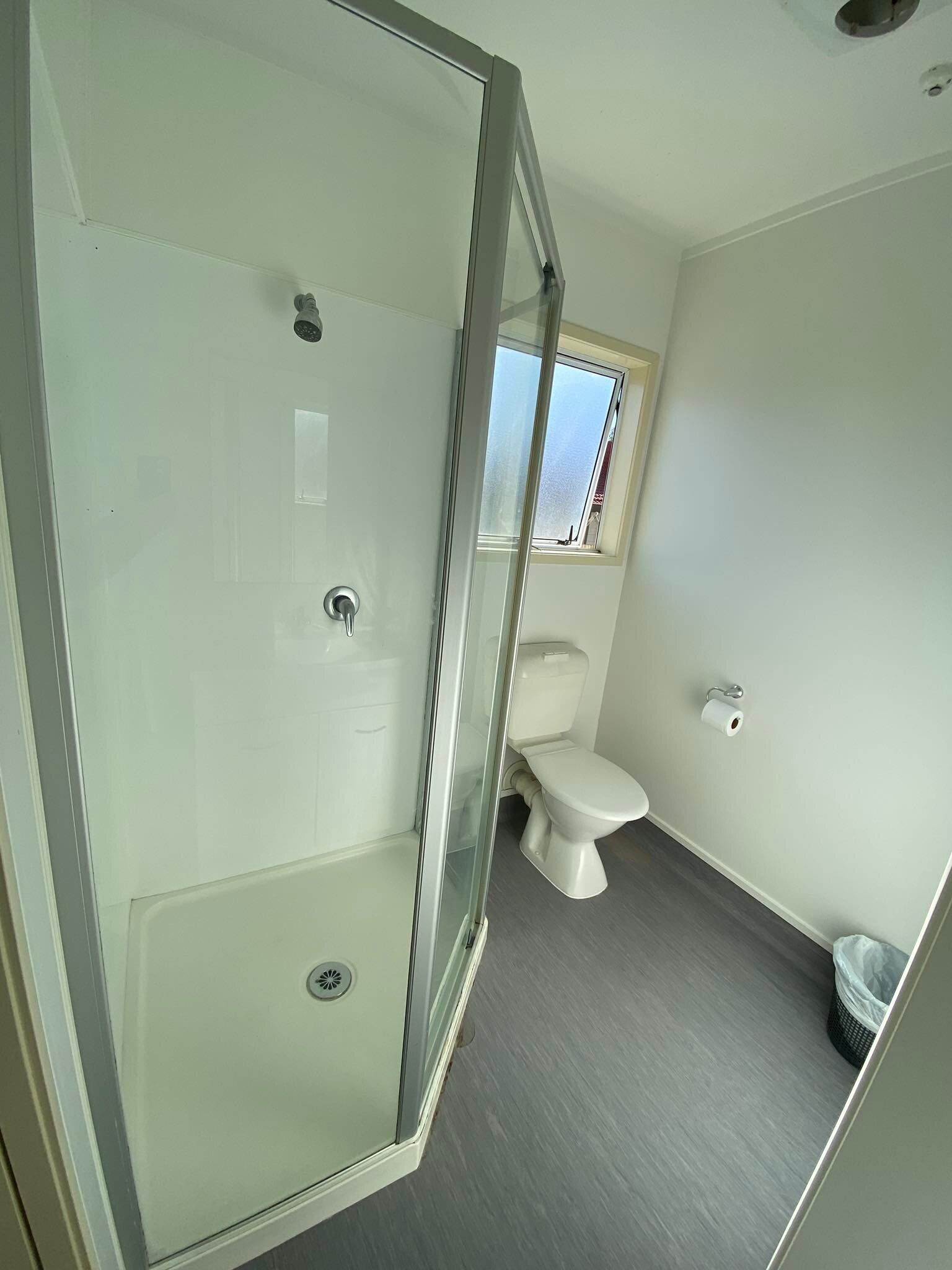 Photo - Airport Westney Lodge