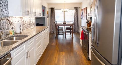 Cozy Escape- 2 Bd 15 Min From Downtown Nashville!