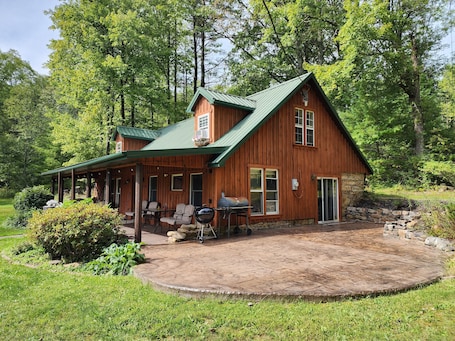 Exterior. Charming re-imagined bank barn cabin.