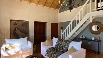 Classic Apartment | Living area | 40-inch Smart TV with digital channels, TV