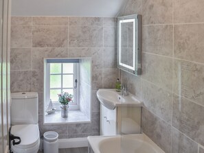 Towels - Keldholme Cottage 1 - UK10992 (Keldholme, near Kirkbymoorside)