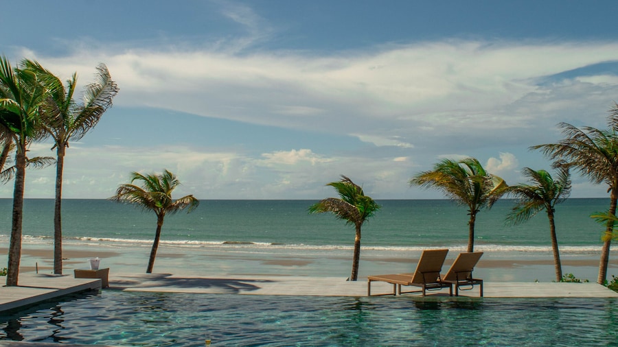 Club de Mar Condo Hotel