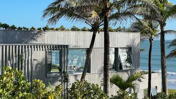 Sea House