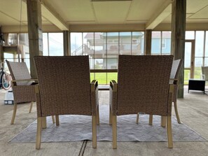 Interior - WINTER TEXANS: WATER VIEWS! Cheerful, Bright & Serene welcome FEEL GOOD SPACE (Rockport)