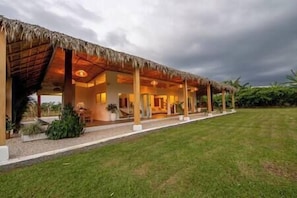 Exterior - Casa Amor Green experience & Volcano View (La Fortuna)