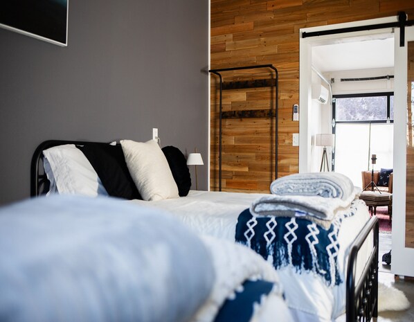 1 bedroom, desk, travel crib, free WiFi