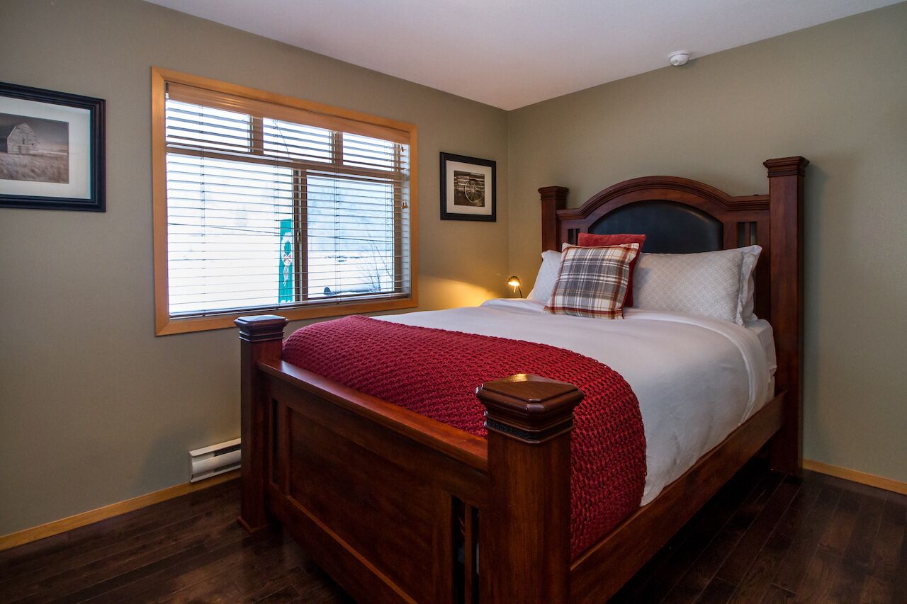 Condo | 1 quarto, Wi-Fi de cortesia, roupa de cama