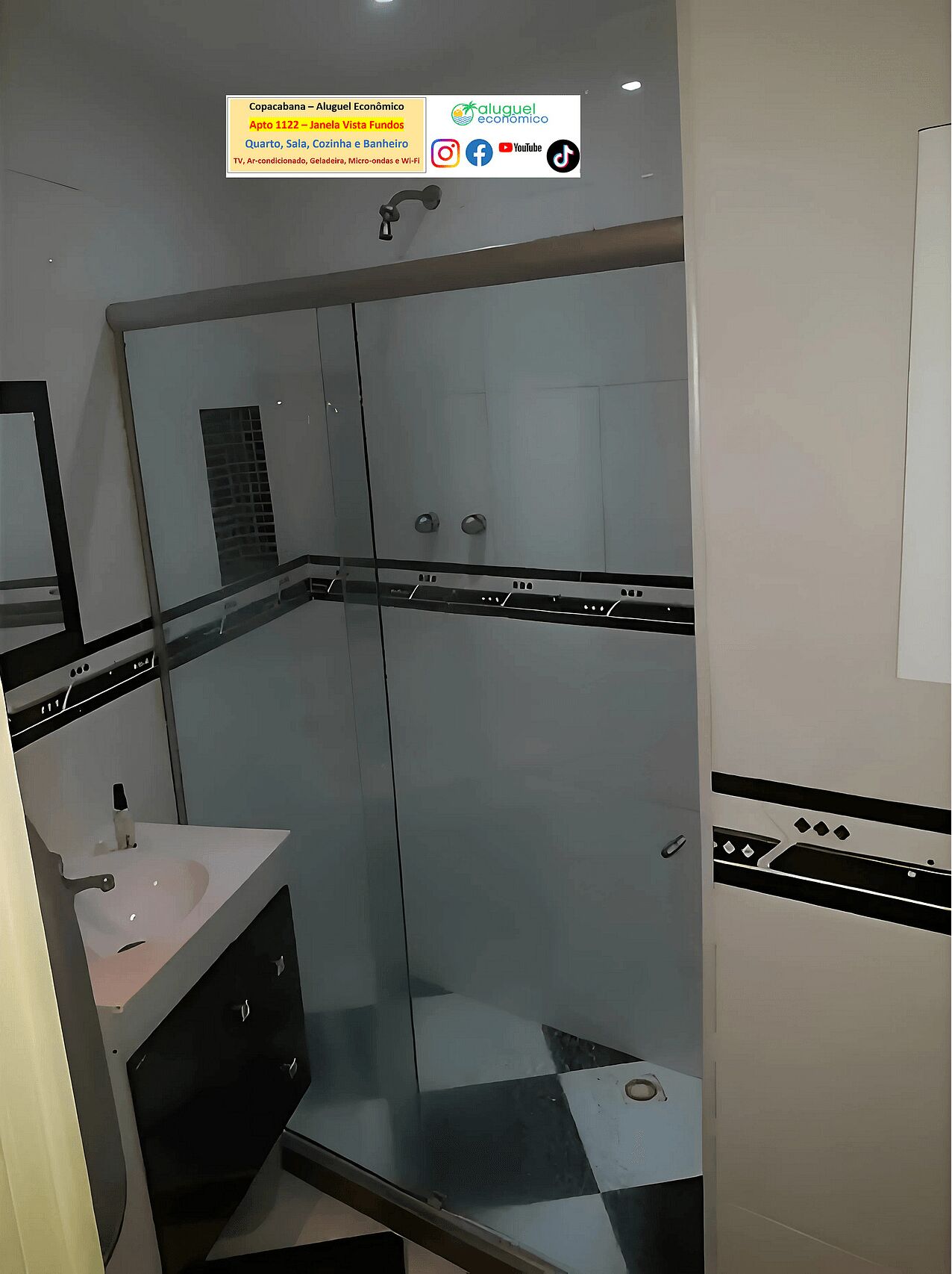 Studio | Kamar mandi | Shower, pancuran hujan,  dan handuk