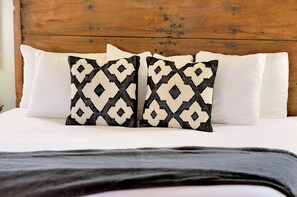 7 Schlafzimmer, Bügeleisen/Bügelbrett, WLAN, Bettwäsche