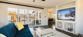 Hot Tub, Fire-Pit, Hammocks, Bocce, Near Joshua Tree NP!