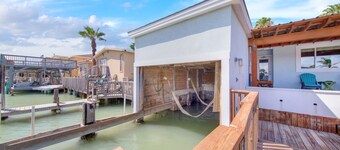 Lugo Fishing Paradise in Historic Port Isabel