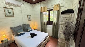 2 bedrooms, iron/ironing board, travel crib, free WiFi