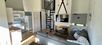 Newly Renovated Family Ski Condo Across the Street from Greek Peak