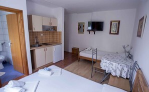 1 habitación y acceso a internet 
