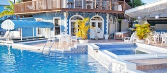 Ocean Reef Yacht Club & Resort! Unit Sleeps 4 total with Full kitchen!