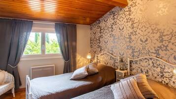 2 chambres, lit parapluie, Wi-Fi gratuit