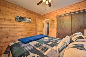 2 Schlafzimmer, Schreibtisch, Bügeleisen/Bügelbrett, WLAN