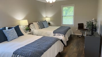 2 soveværelser, skrivebord, strygejern/strygebræt, gratis Wi-Fi