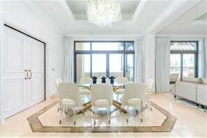 Apartment (3 Bedrooms) | In-room dining - Seaview Penthouse with Private Gym & Outdoor Pool (Dubai)