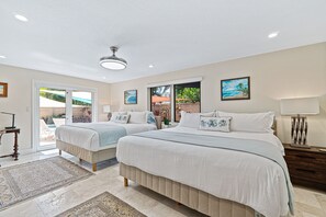4 slaapkamers, een bureau, een strijkplank/strijkijzer, wifi