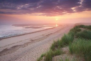 Image 26 - Lovely 3-Bed House, Burnham Market, North Norfolk (Burnham Market)