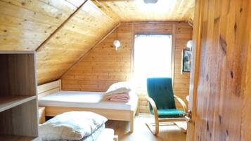 3 habitaciones, cuna de viaje, wifi gratis y ropa de cama