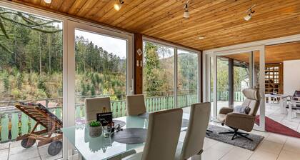 Ferienwohnung "im Grünen" mit privater Terrasse