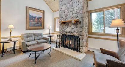 Dog-Friendly Slopeside Condo Near Main Street