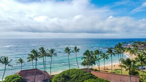 Beach nearby - 1-Bdrm Top Floor Condo in Koloa | AC | Pool | Gym (Koloa)
