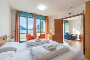 1 bedroom, free WiFi, bed sheets - Porto Letizia P14, Porlezza, Italy (Porlezza)