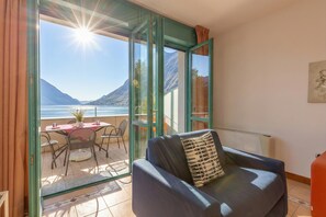 TV - Porto Letizia P14, Porlezza, Italy (Porlezza)