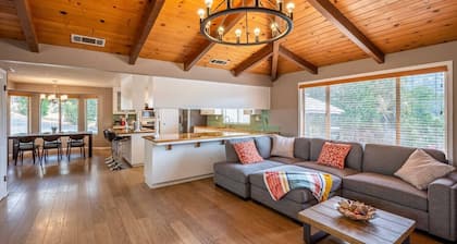 Cherry Cottage 15 min from Yosemite South Entrance