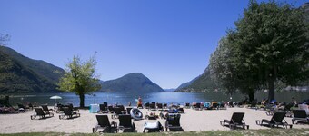 Porto Letizia Rosa 1, Porlezza, Italy