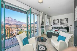 مكواة/لوح كي وواي فاي مجانًا وملاءات أسرّة