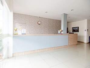Reception - Yunna Hotel Express Lampung (Bandar Lampung)