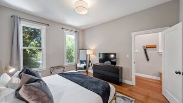 1 bedroom, desk, free WiFi