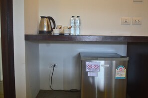 Basic Double or Twin Room | 1 bedroom, desk, free WiFi