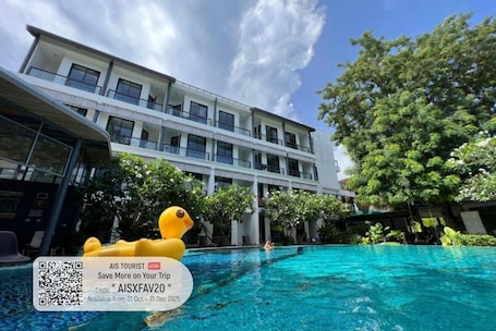 Fachada de la propiedad