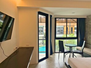 Superior Double or Twin Room Pool View | Terrace/patio - Z&Z Resort (Rawai)