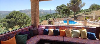 Fantastic villa in Ronda with private pool and barbecue.