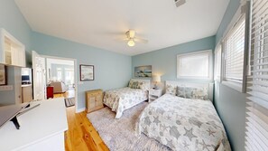 2 bedrooms, WiFi, bed sheets