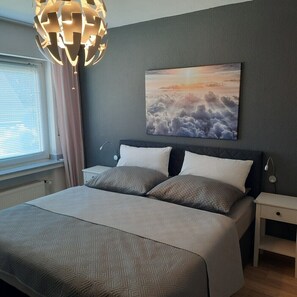 1 bedroom, in-room safe, iron/ironing board, travel cot