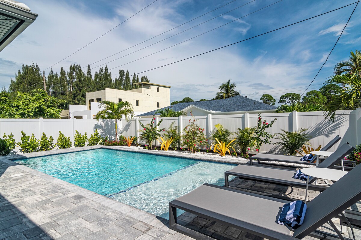 Photo 29 of NEW PINBALL/GAMEROOM! Finest Designer Home, Heated Pool, Beach Close, FREE Bikes