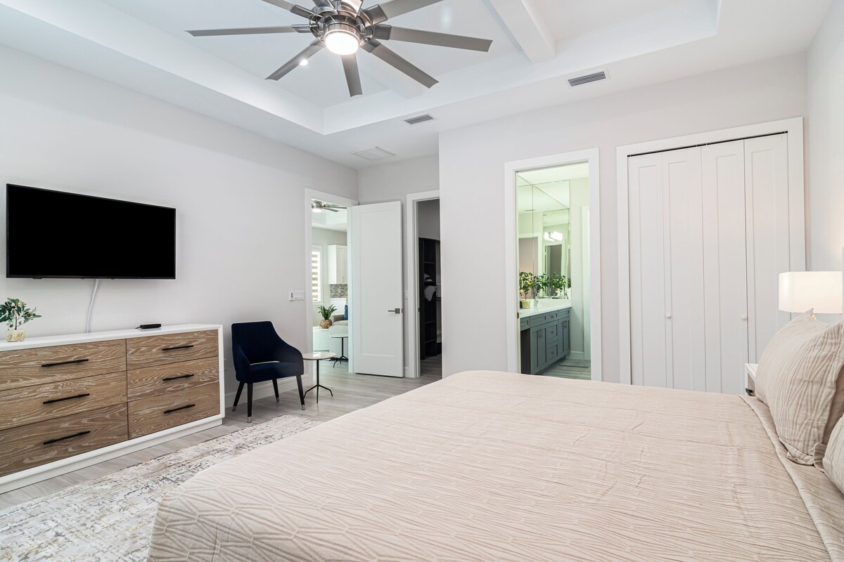 Photo 25 of NEW PINBALL/GAMEROOM! Finest Designer Home, Heated Pool, Beach Close, FREE Bikes