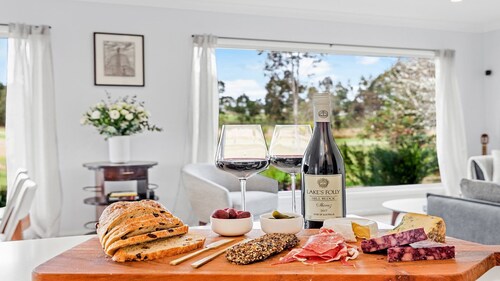 21FOREVER - THE VINTAGE HOLIDAY HOUSES