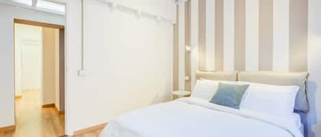 2 chambres, fer et planche à repasser, Wi-Fi, draps fournis
