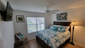3 habitaciones, escritorio, wifi gratis y ropa de cama