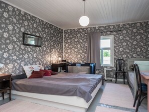 2 bedrooms, internet